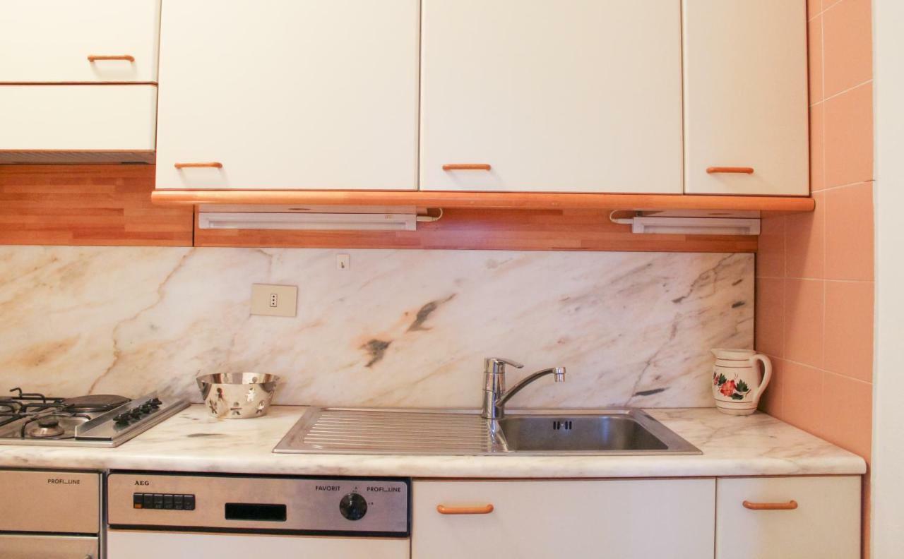 Bel Faggio Rosso Apartment Menaggio Eksteriør bilde